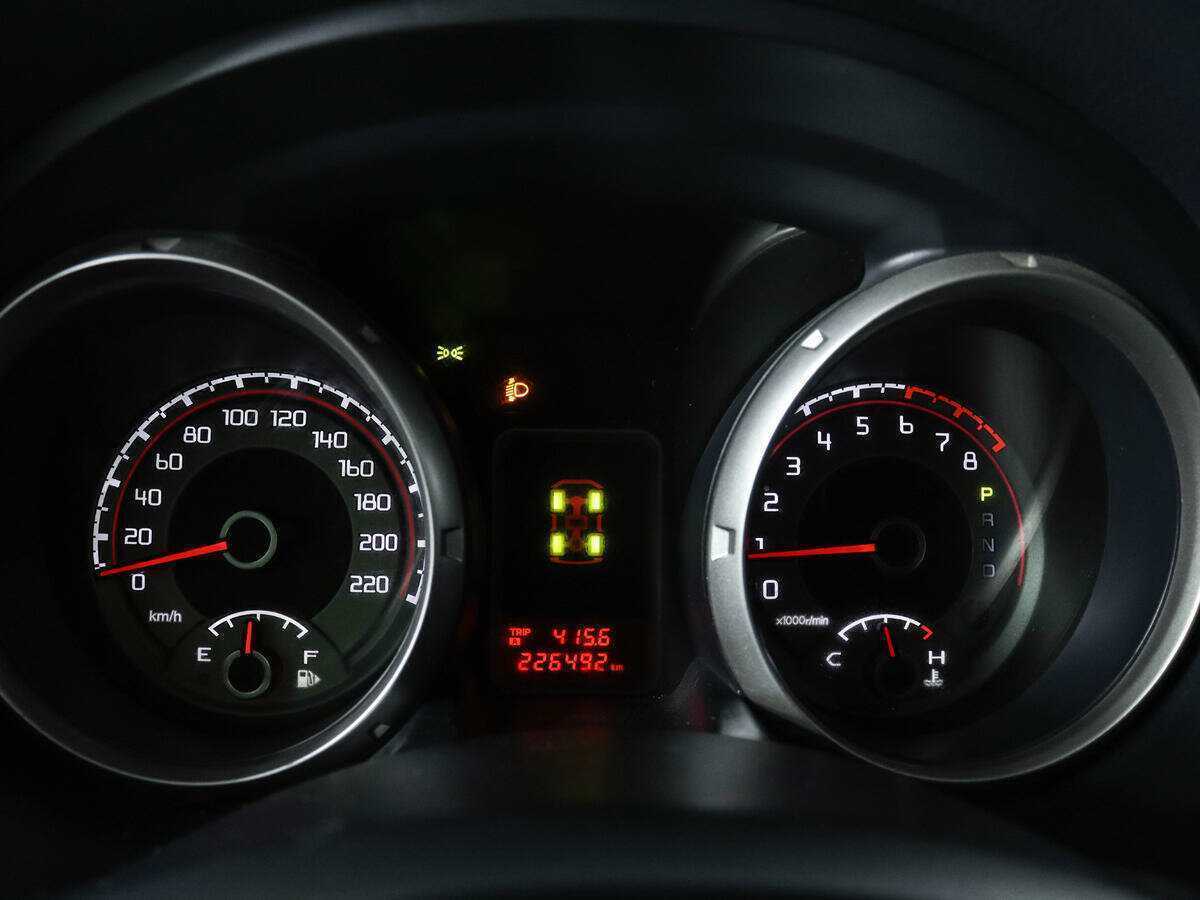 Mitsubishi Pajero 2011 года с пробегом. Фото: #8