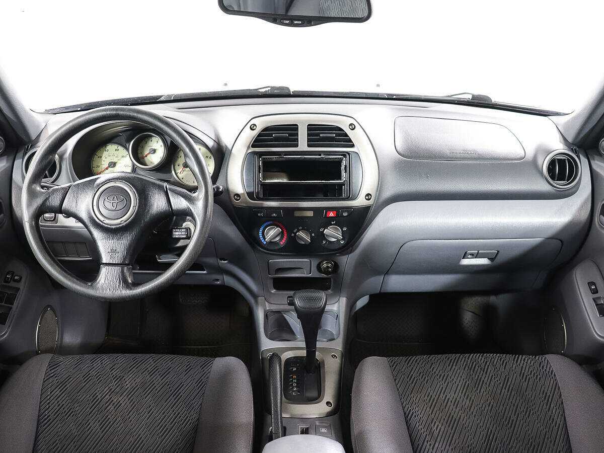 Toyota RAV4 2002 года с пробегом. Фото: #10