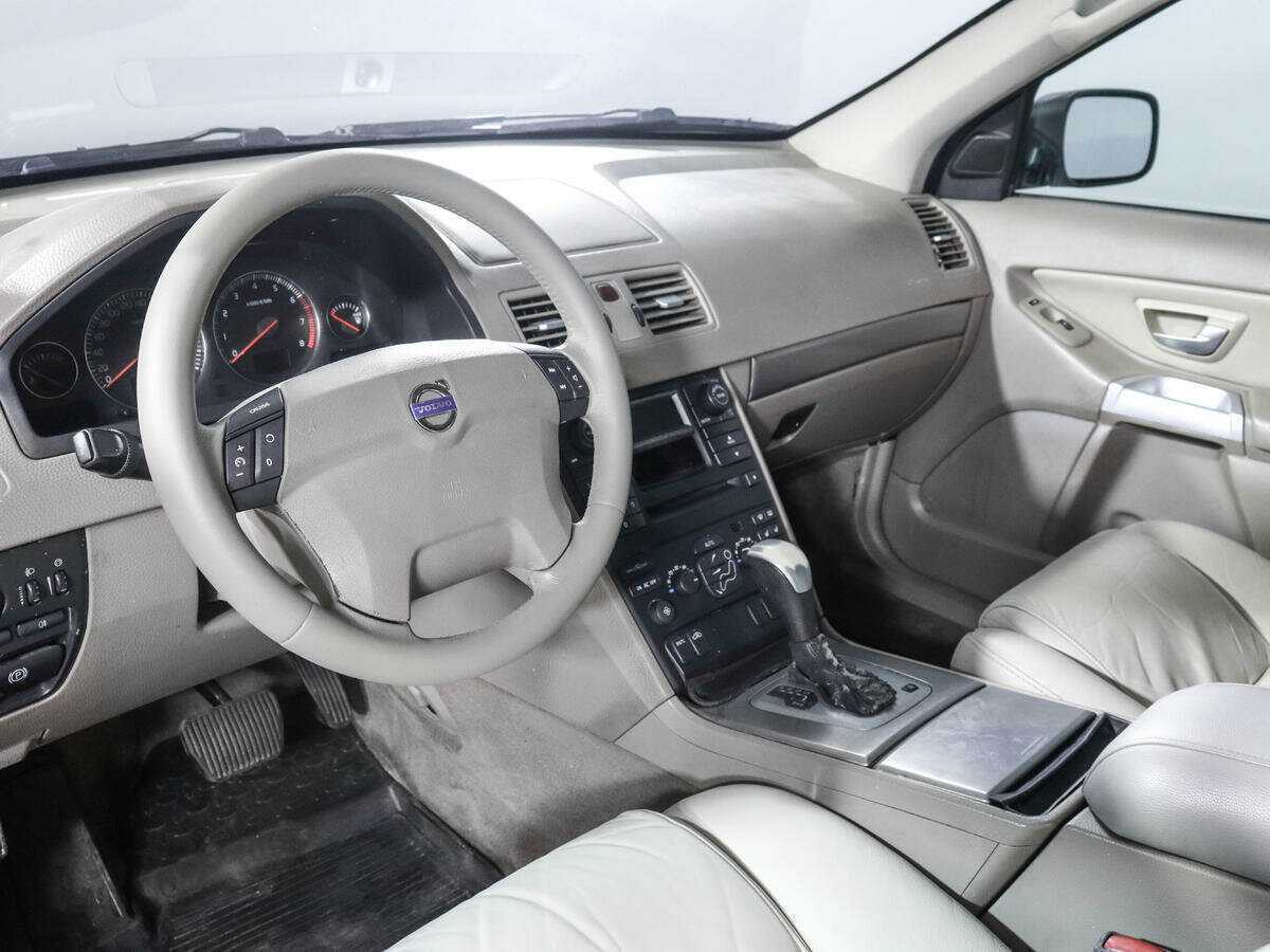 Volvo XC90 2002 года с пробегом. Фото: #13