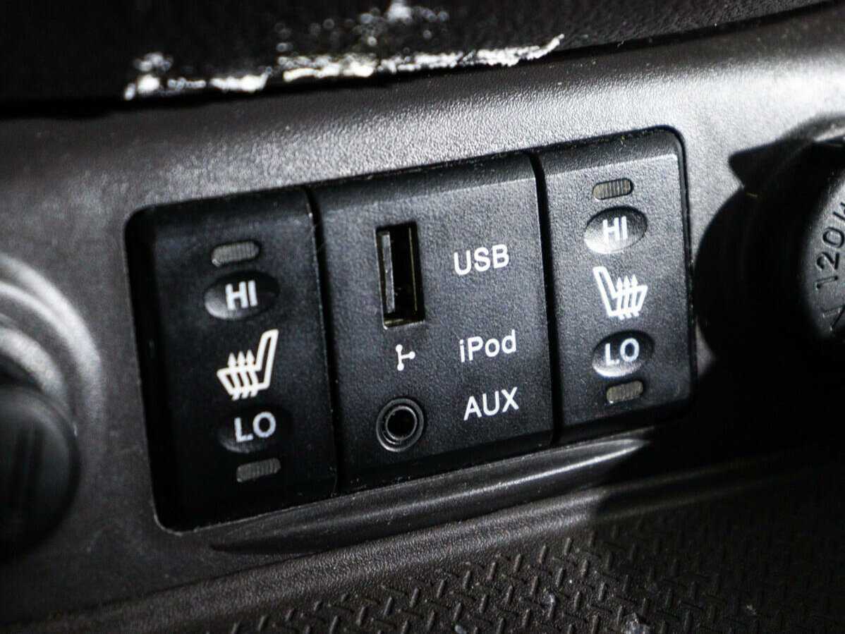 Hyundai Santa Fe 2010 года с пробегом. Фото: #13