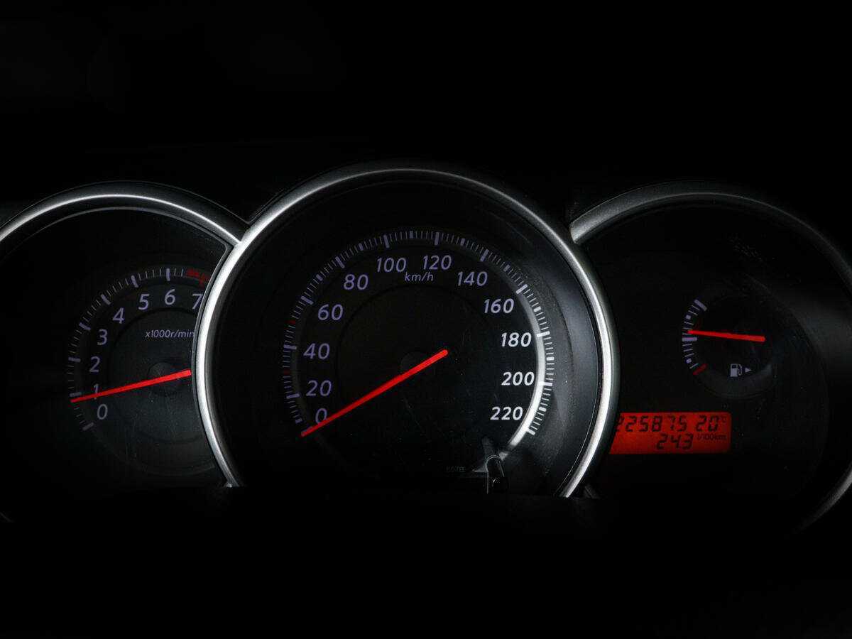 Nissan Tiida 2011 года с пробегом. Фото: #10