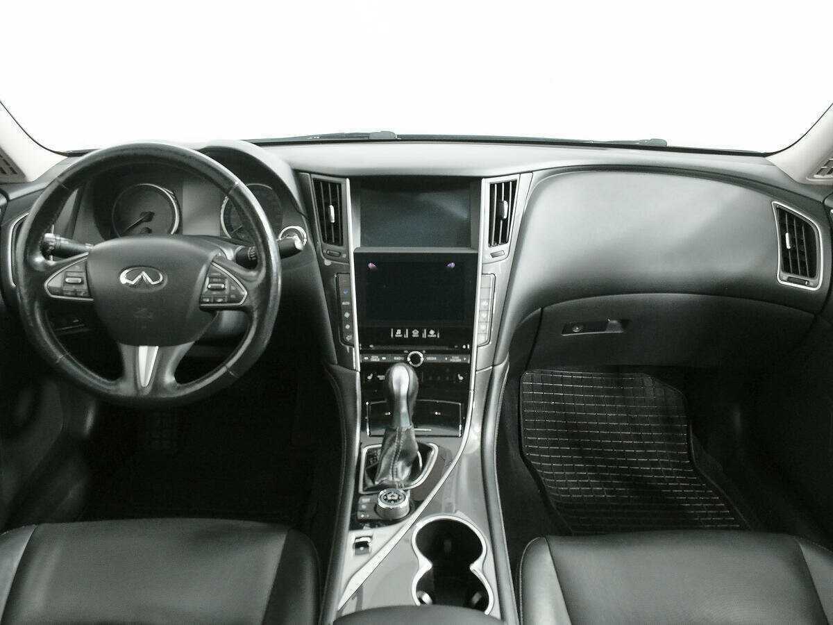 Infiniti Q50 2014 года с пробегом. Фото: #8