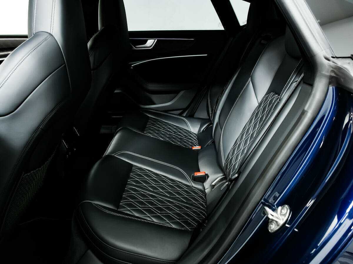 Audi A7 2021 года с пробегом. Фото: #11