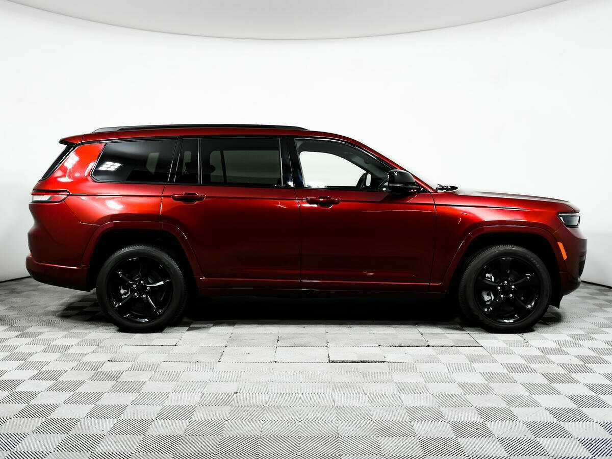 Jeep Grand Cherokee 2021 года с пробегом. Фото: #3