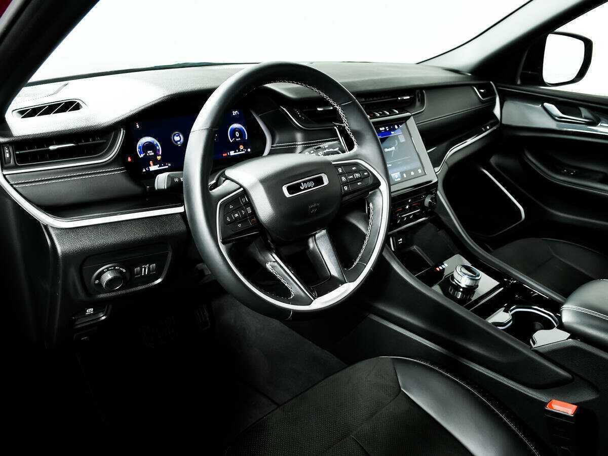 Jeep Grand Cherokee 2021 года с пробегом. Фото: #13