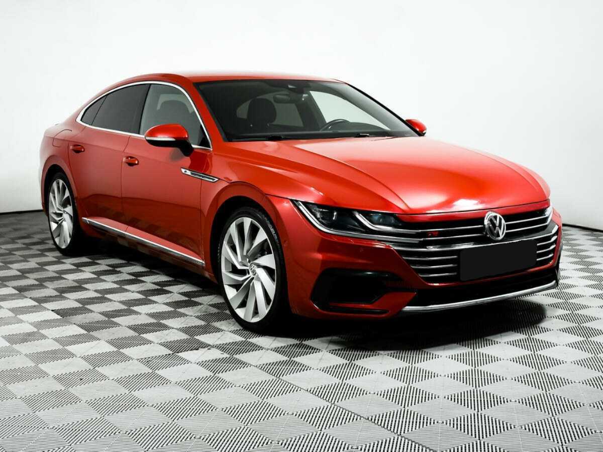 Volkswagen Arteon 2017 года с пробегом. Фото: #2