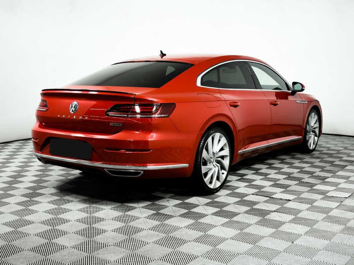 Volkswagen Arteon 2017 года с пробегом. Фото: #4