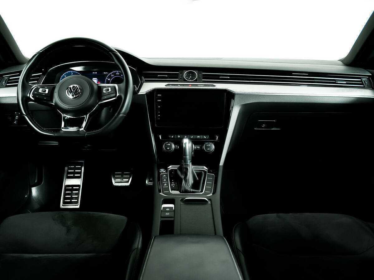 Volkswagen Arteon 2017 года с пробегом. Фото: #10