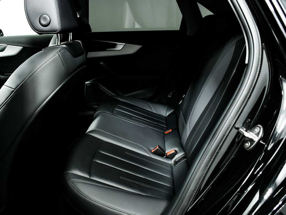 Audi A4 2021 года с пробегом. Фото: #10