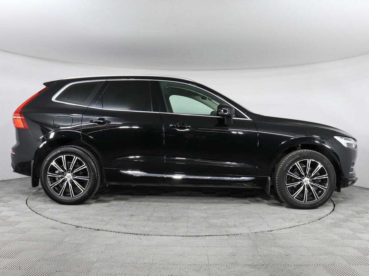 Volvo XC60 2020 года с пробегом. Фото: #3