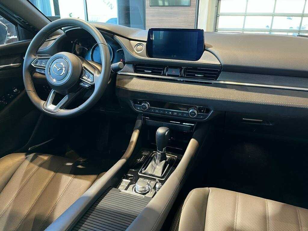 Mazda 6 2023 года с пробегом. Фото: #3