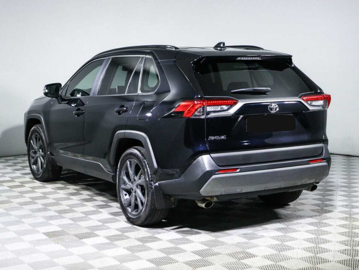 Toyota RAV4 2021 года с пробегом. Фото: #6