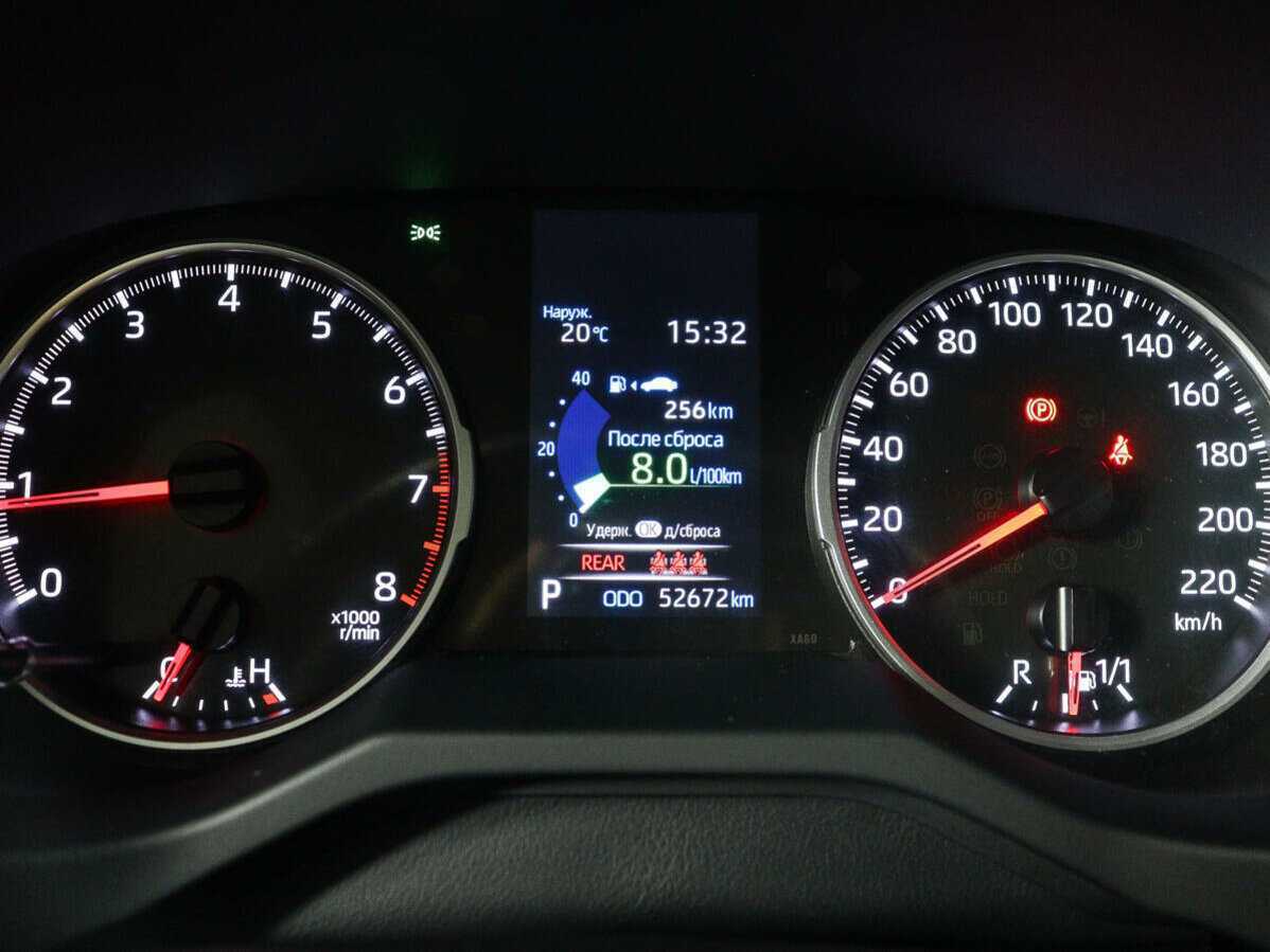 Toyota RAV4 2021 года с пробегом. Фото: #10