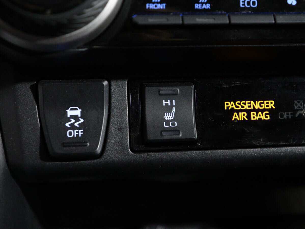 Toyota RAV4 2021 года с пробегом. Фото: #16