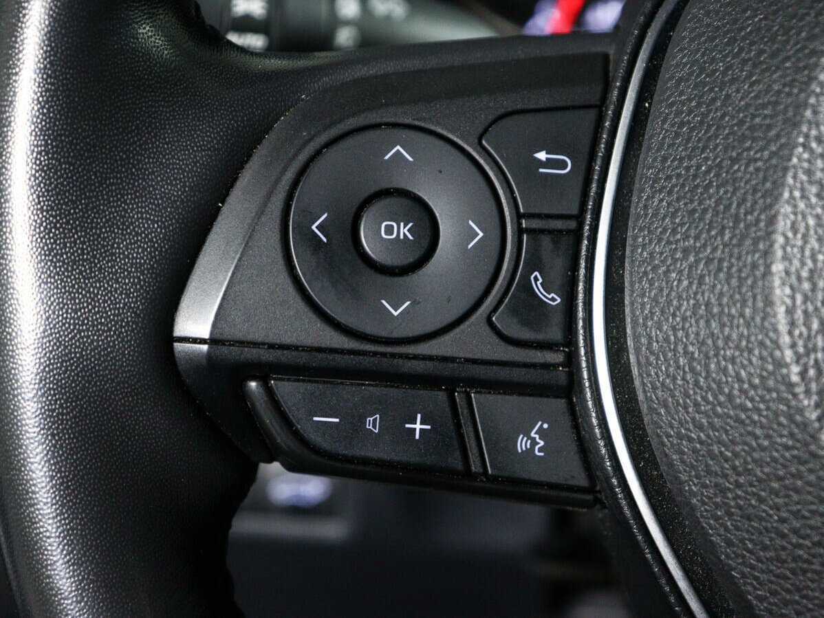 Toyota RAV4 2021 года с пробегом. Фото: #20