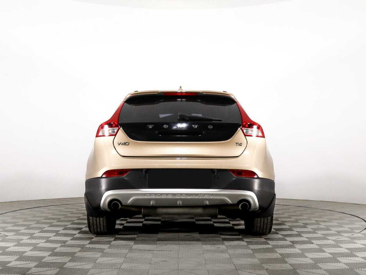 Volvo V40 Cross Country 2014 года с пробегом. Фото: #5