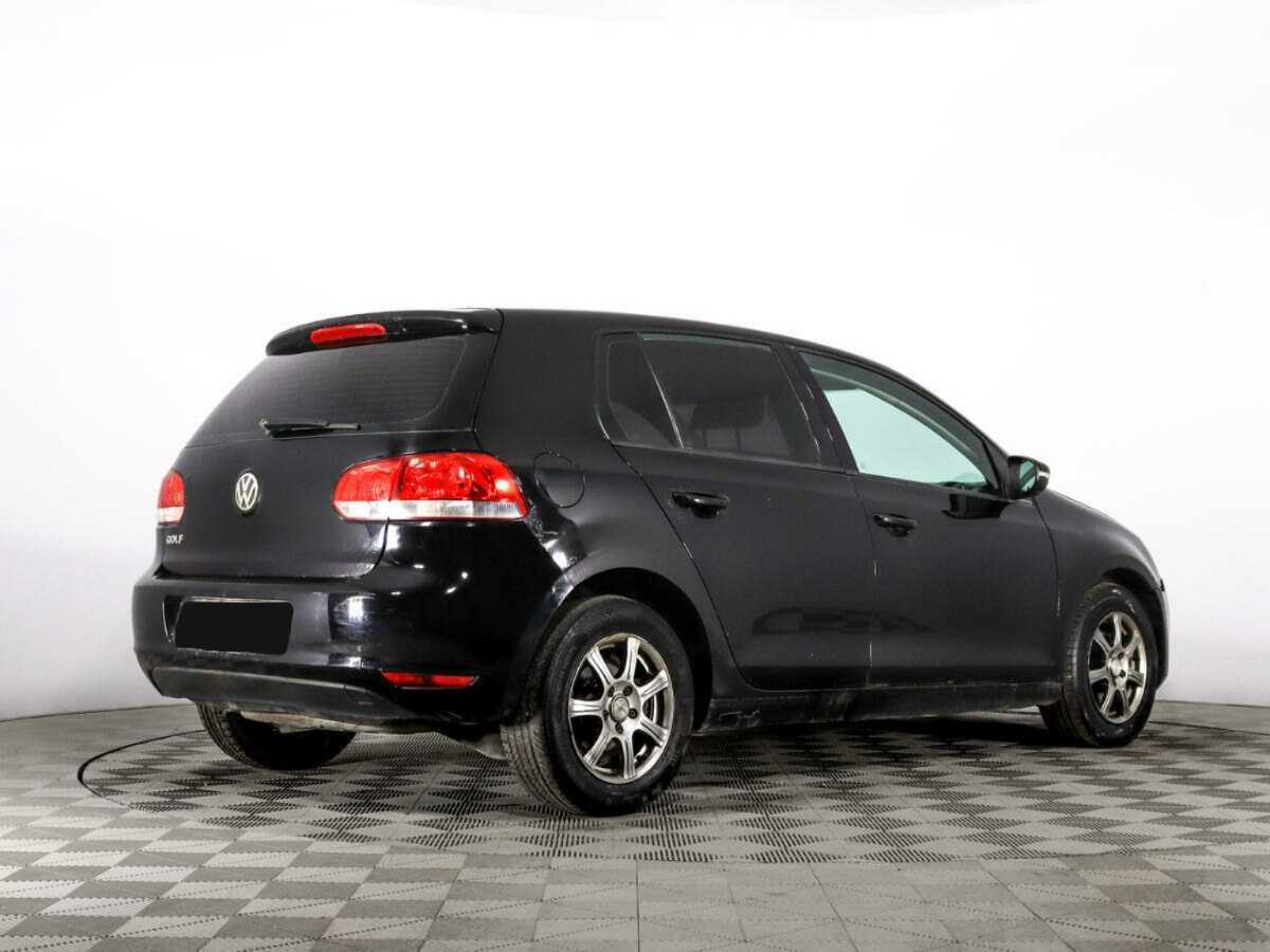 Volkswagen Golf 2009 года с пробегом. Фото: #4