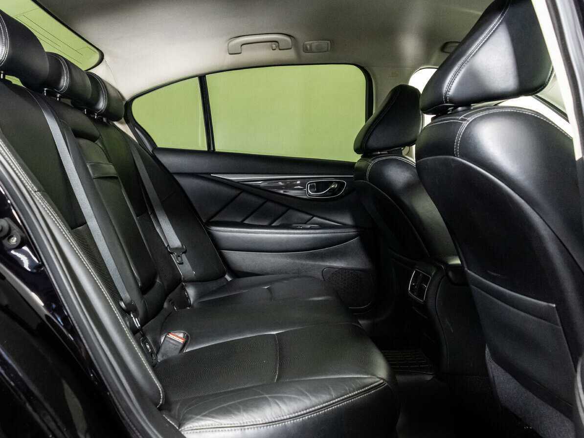 Infiniti Q50 2014 года с пробегом. Фото: #13