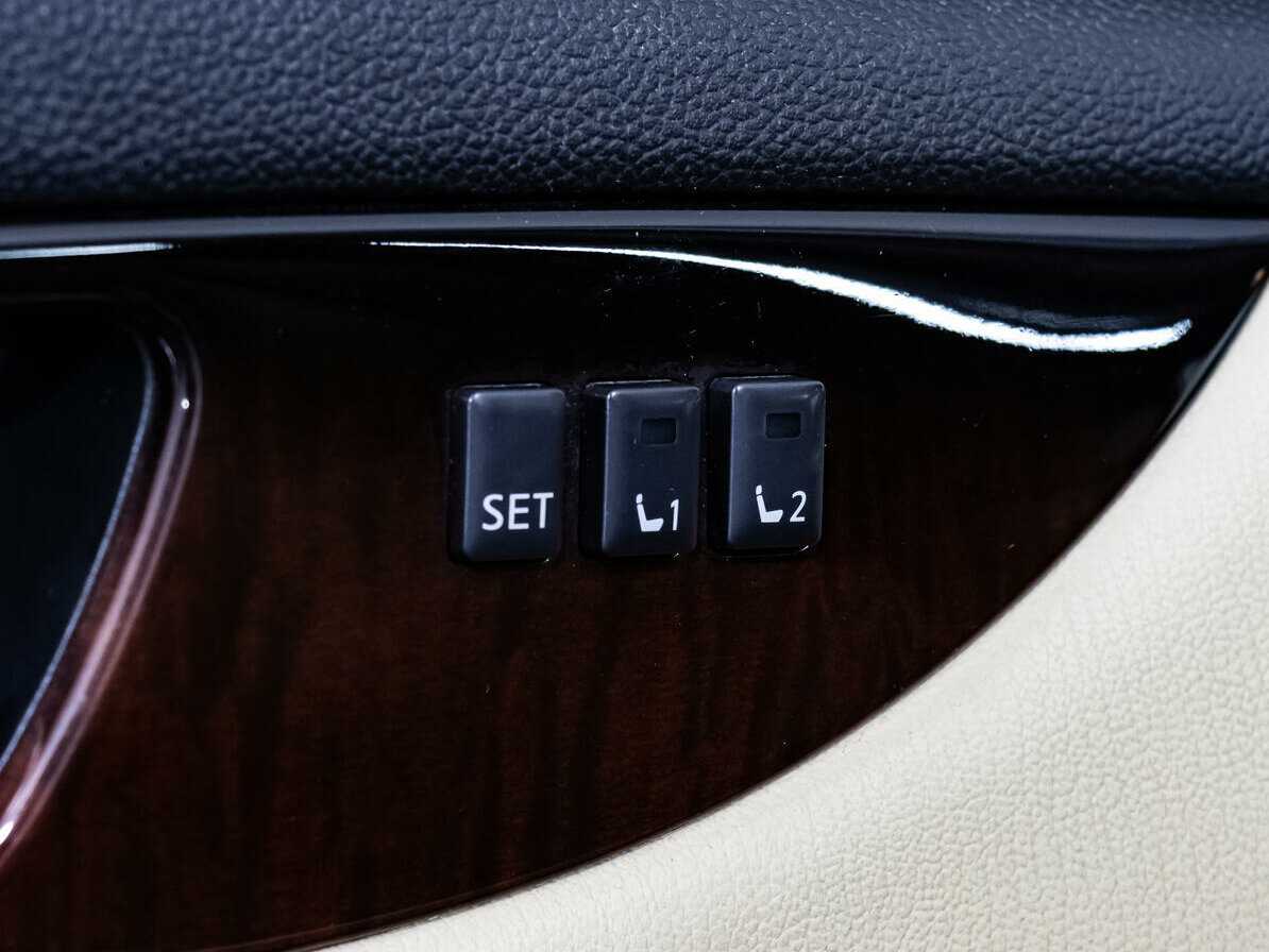 Infiniti QX50 2017 года с пробегом. Фото: #16