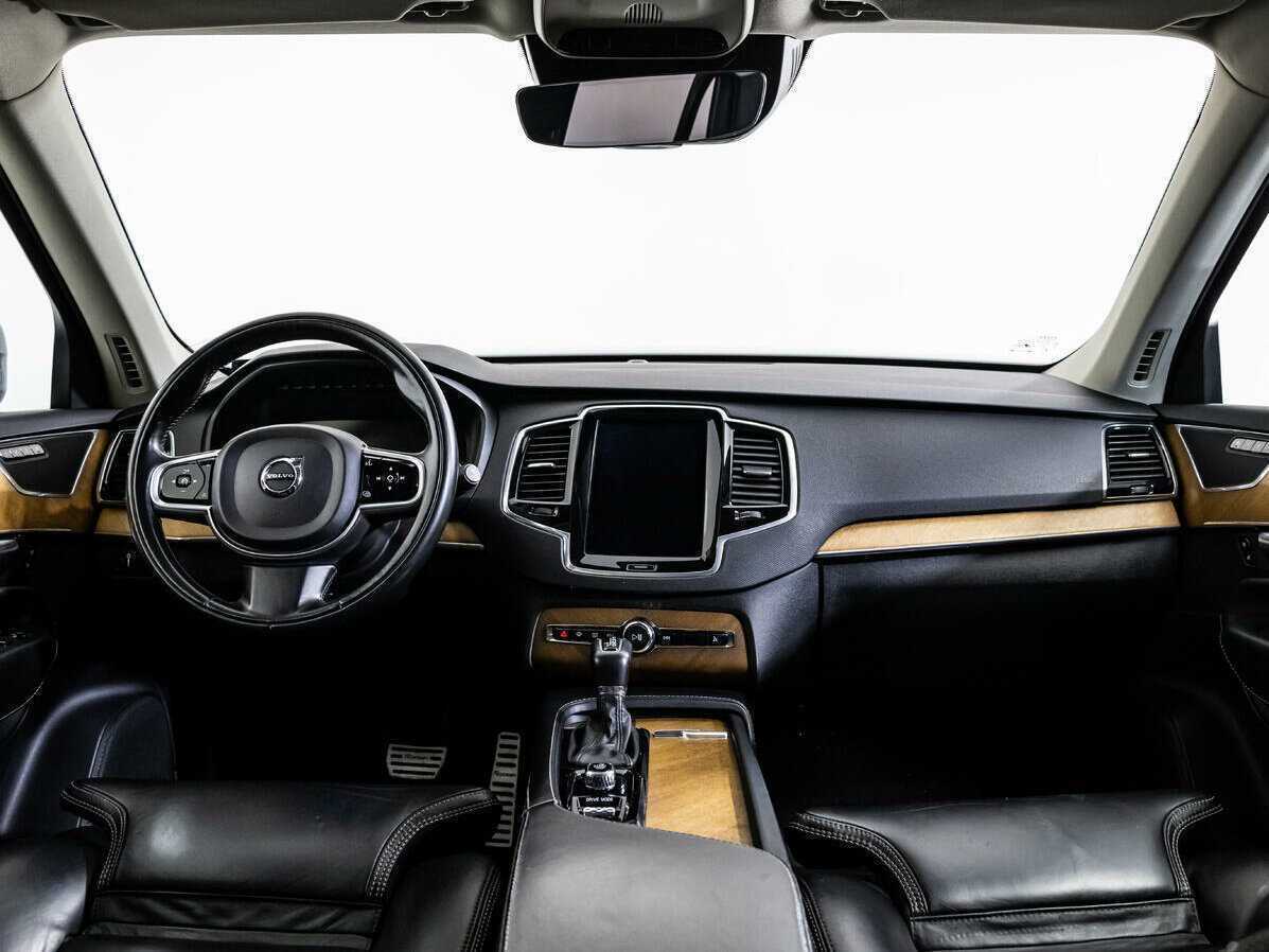 Volvo XC90 2018 года с пробегом. Фото: #7
