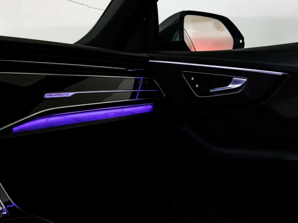 Audi Q8 2018 года с пробегом. Фото: #12