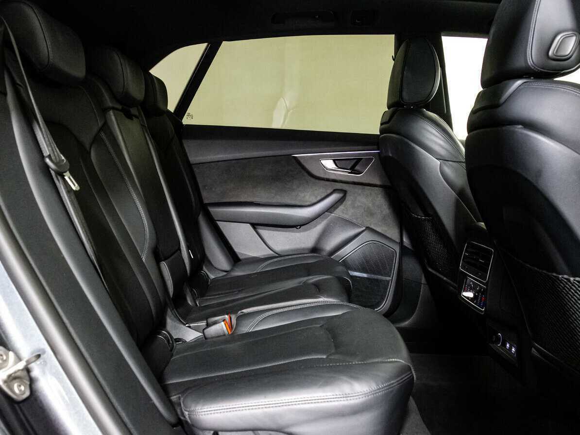 Audi Q8 2018 года с пробегом. Фото: #22