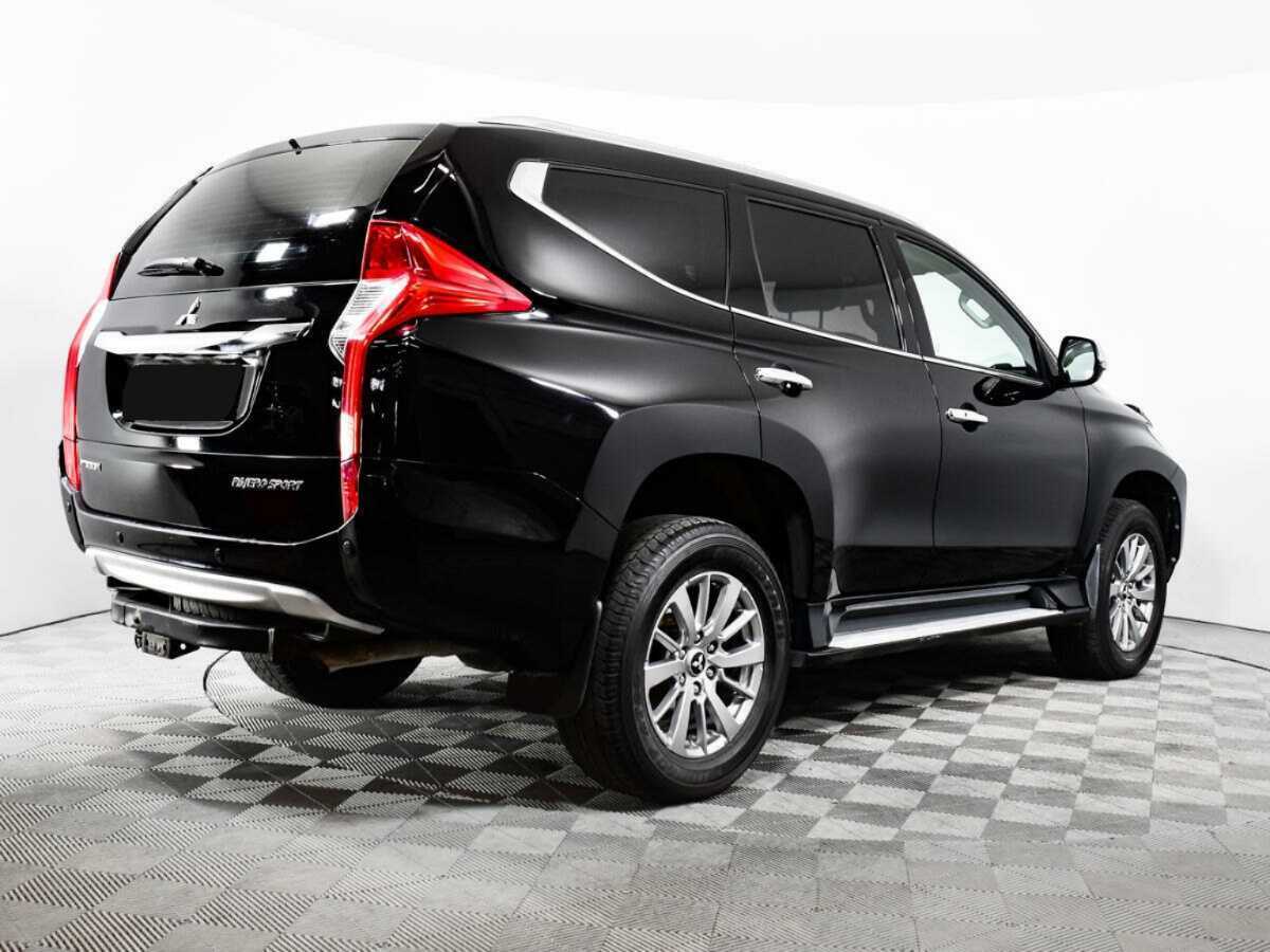 Mitsubishi Pajero Sport 2019 года с пробегом. Фото: #4