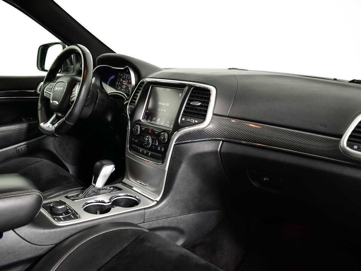 Jeep Grand Cherokee 2016 года с пробегом. Фото: #8