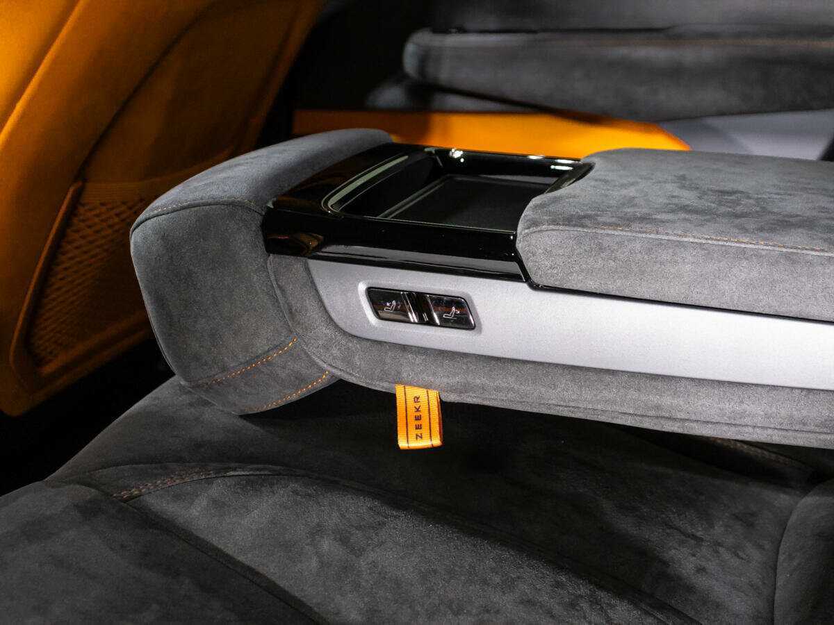 Zeekr 001 2023 года с пробегом. Фото: #23