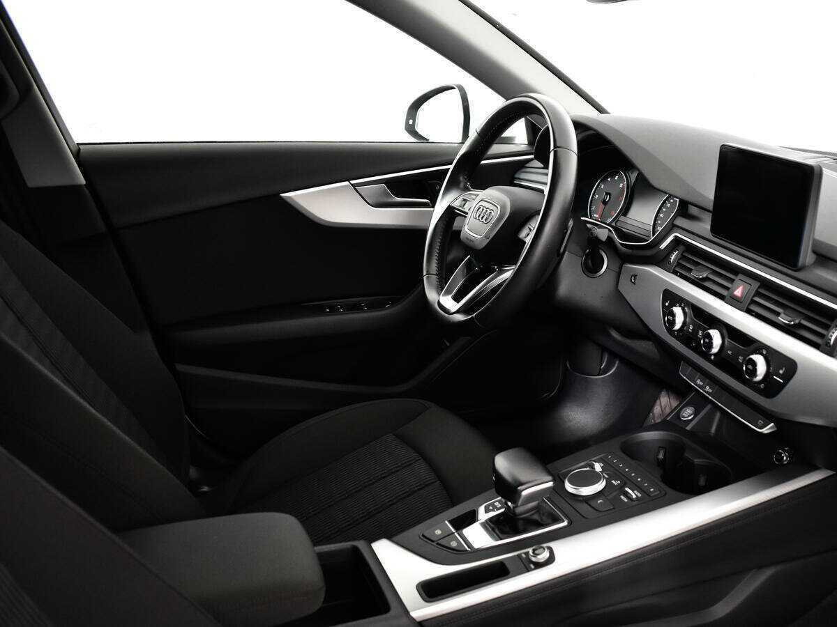 Audi A4 2016 года с пробегом. Фото: #8