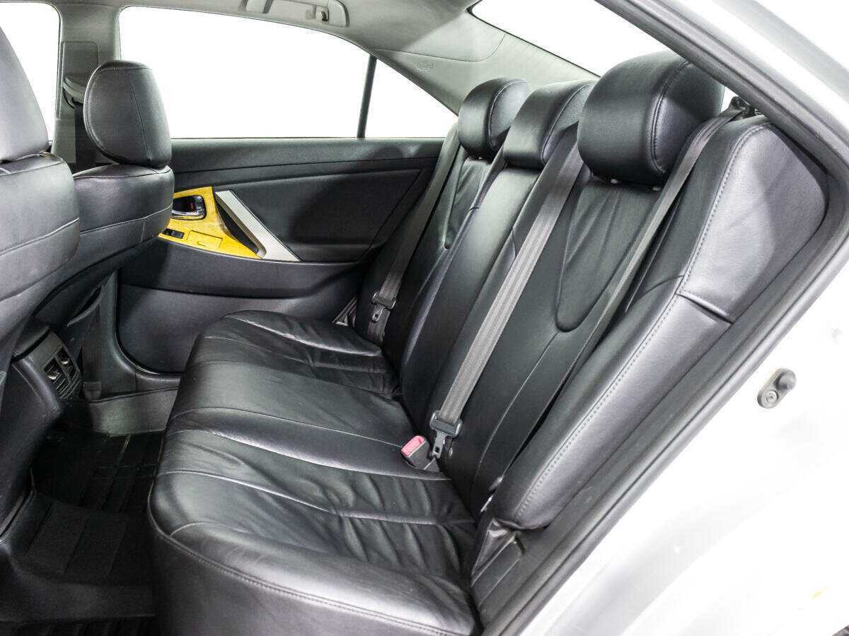 Toyota Camry 2007 года с пробегом. Фото: #9