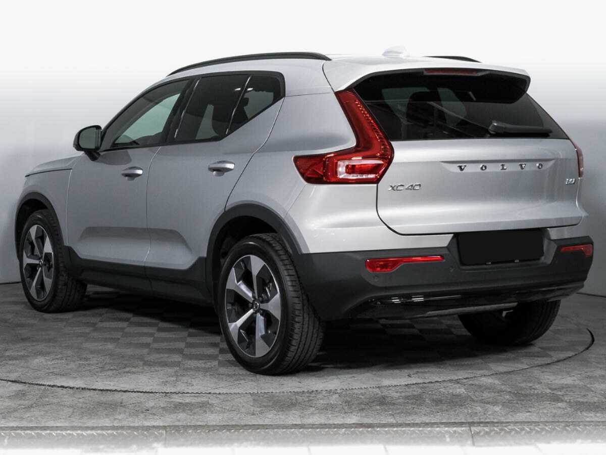 Volvo XC40 2023 года с пробегом. Фото: #5