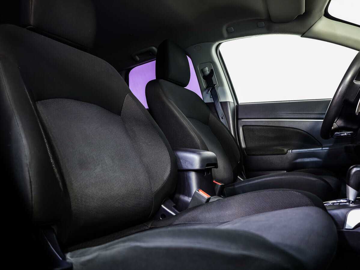 Mitsubishi ASX 2010 года с пробегом. Фото: #9