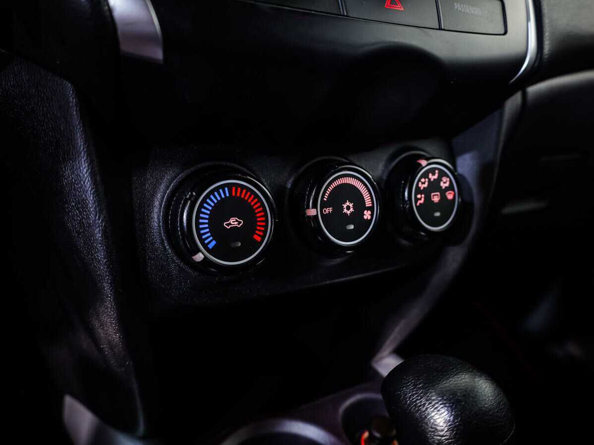 Mitsubishi ASX 2010 года с пробегом. Фото: #12