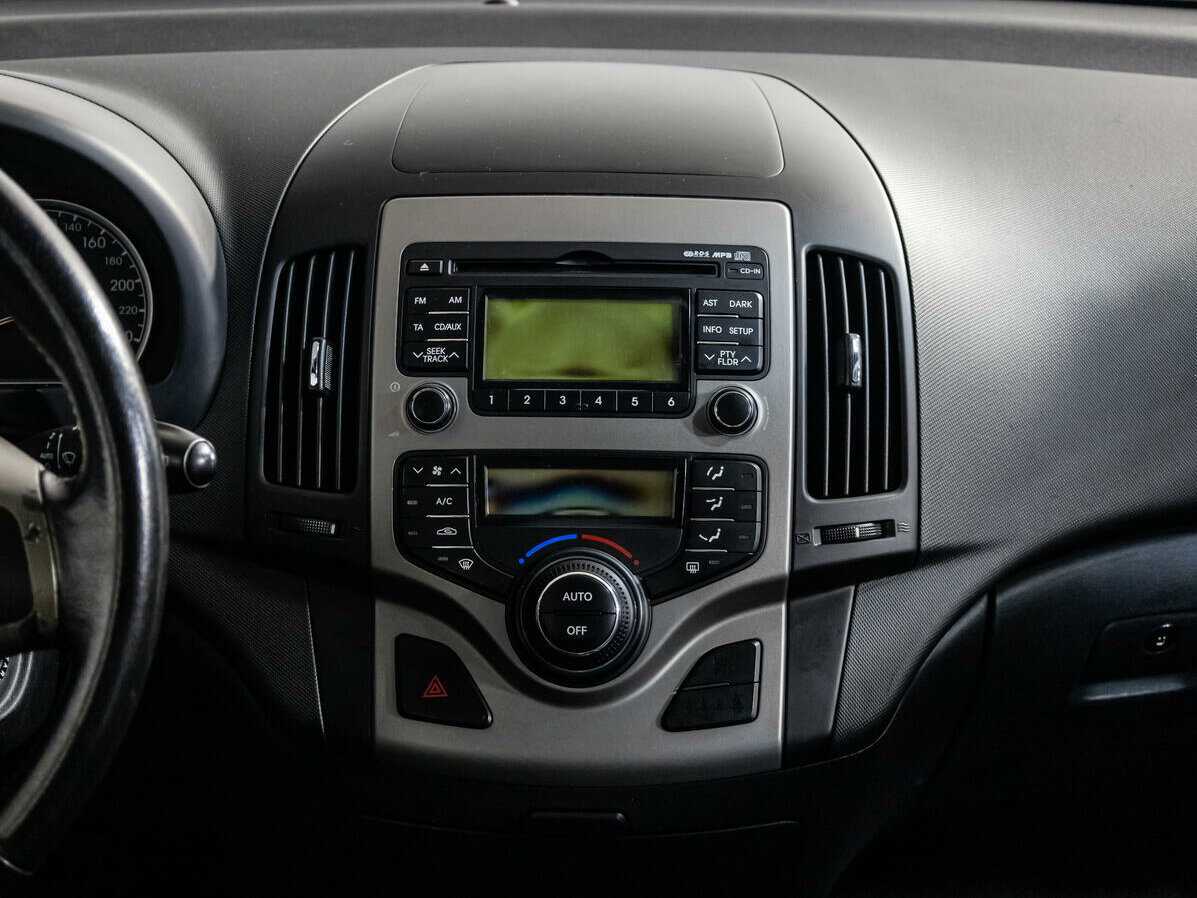 Hyundai i30 2009 года с пробегом. Фото: #12