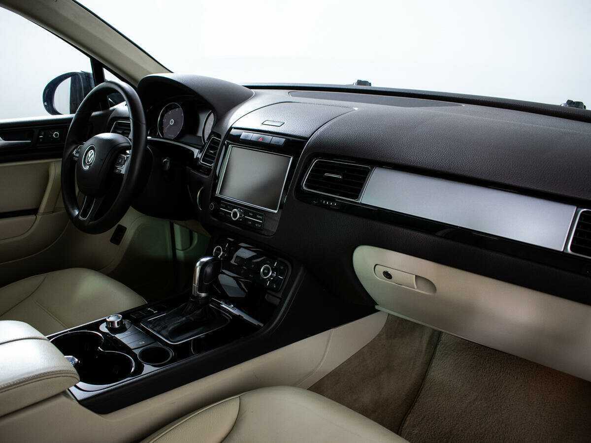 Volkswagen Touareg 2010 года с пробегом. Фото: #6