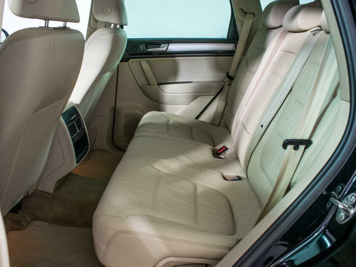 Volkswagen Touareg 2010 года с пробегом. Фото: #7