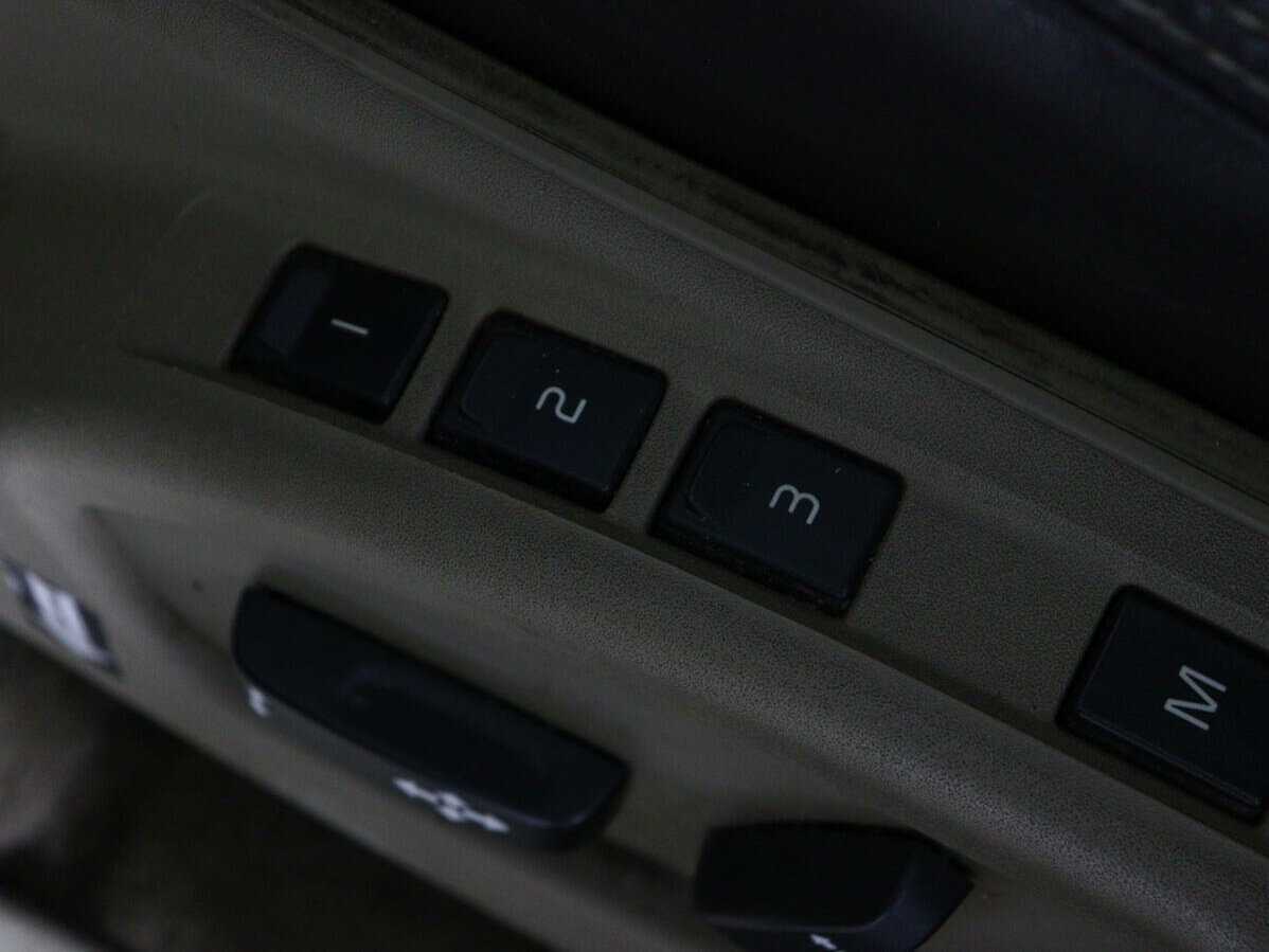 Volvo XC60 2010 года с пробегом. Фото: #12