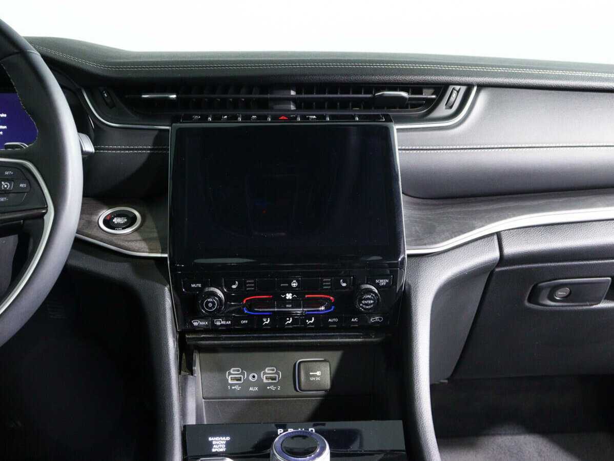 Jeep Grand Cherokee 2022 года с пробегом. Фото: #12