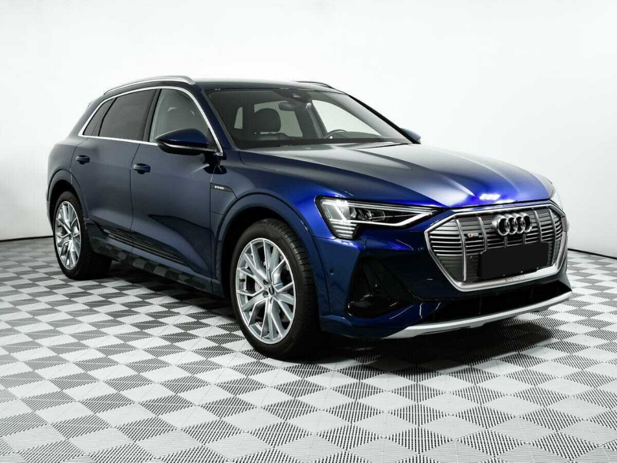 Audi e-tron 2022 года с пробегом. Фото: #2