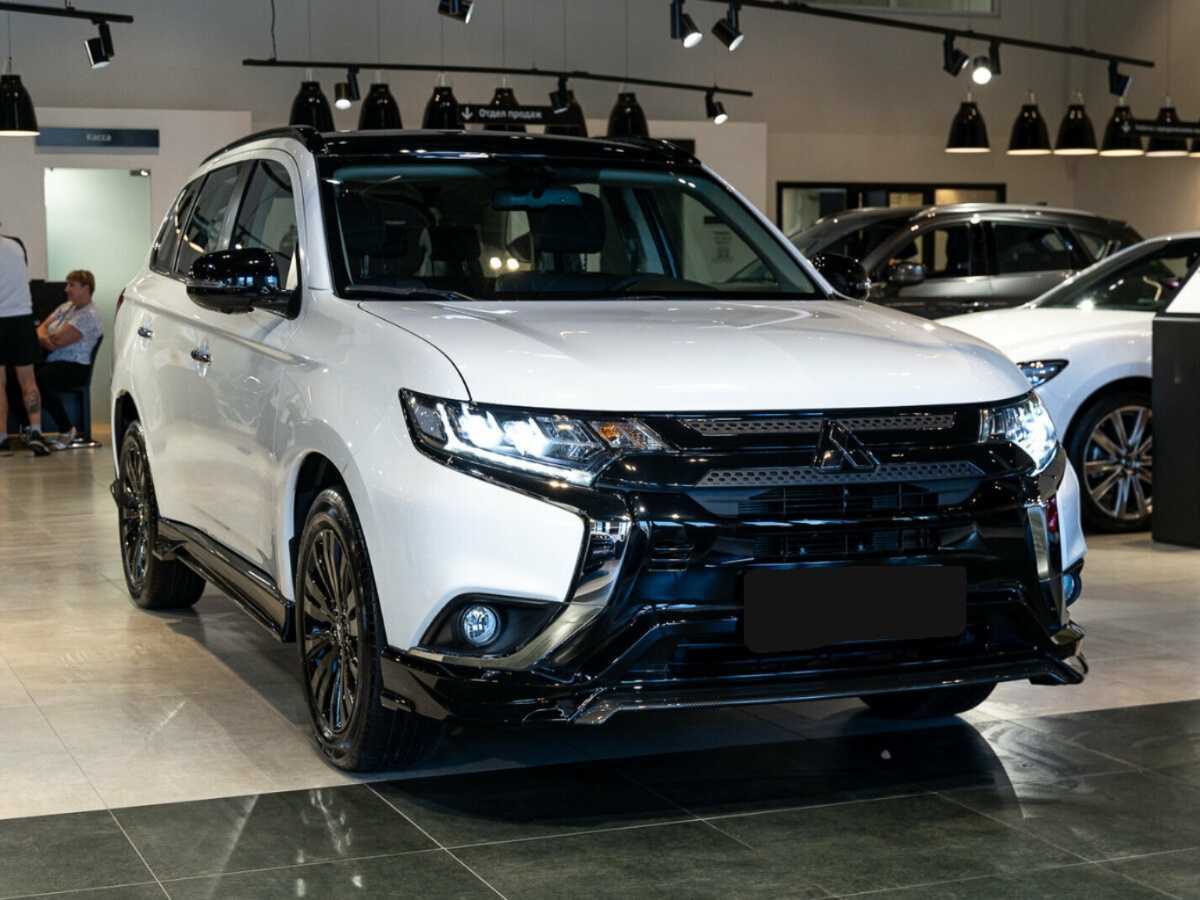 Mitsubishi Outlander 2022 года с пробегом. Фото: #3