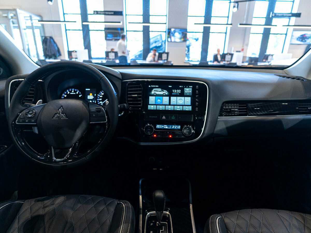 Mitsubishi Outlander 2022 года с пробегом. Фото: #11