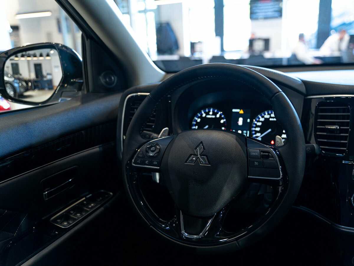 Mitsubishi Outlander 2022 года с пробегом. Фото: #19