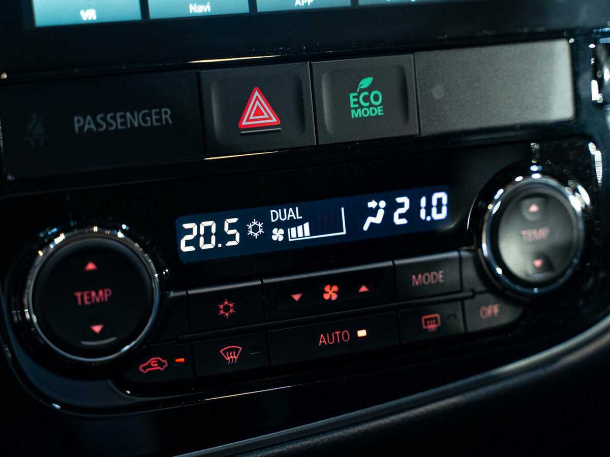 Mitsubishi Outlander 2022 года с пробегом. Фото: #22