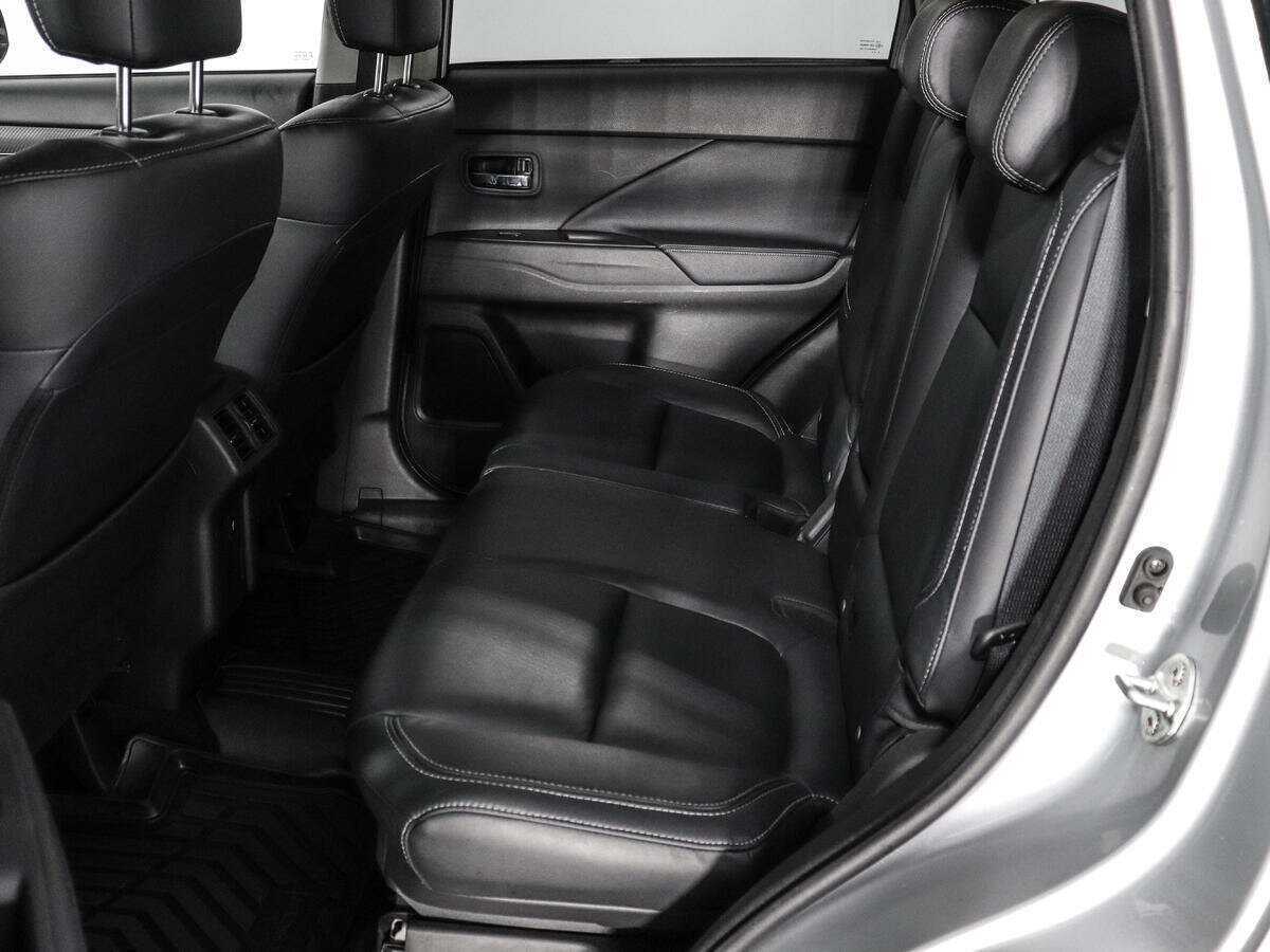 Mitsubishi Outlander 2019 года с пробегом. Фото: #7