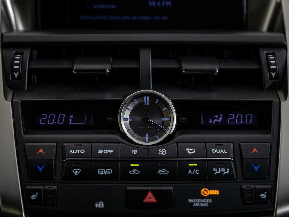 Lexus NX 2015 года с пробегом. Фото: #13