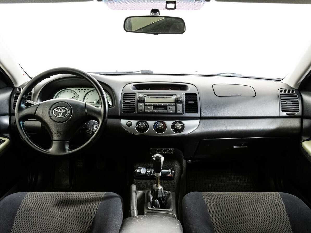 Toyota Camry 2001 года с пробегом. Фото: #7