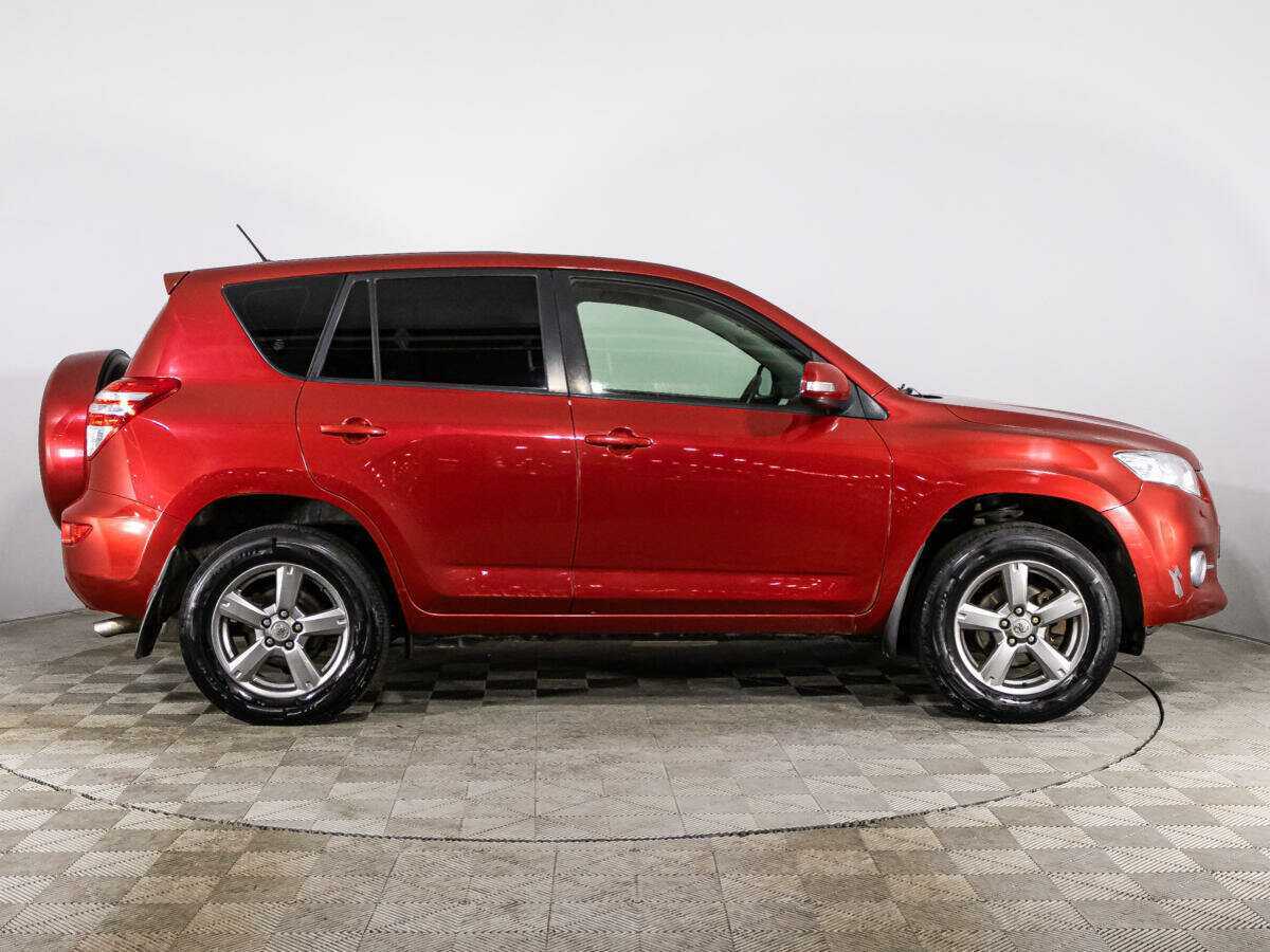 Toyota RAV4 2010 года с пробегом. Фото: #3