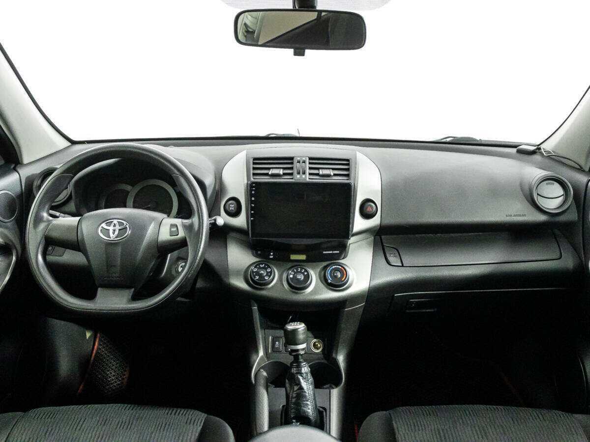 Toyota RAV4 2010 года с пробегом. Фото: #11