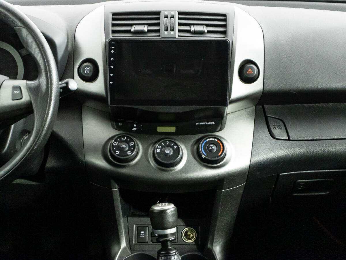 Toyota RAV4 2010 года с пробегом. Фото: #12